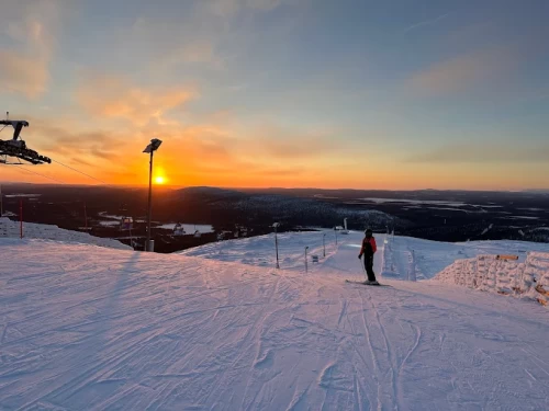 Levi Ski & Northern Lights Escape