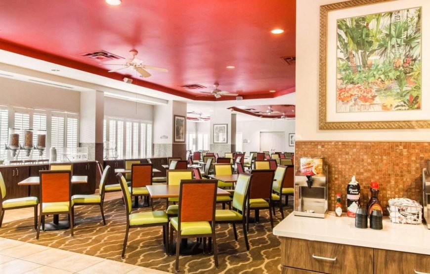 Comfort Suites Maingate East Orlando