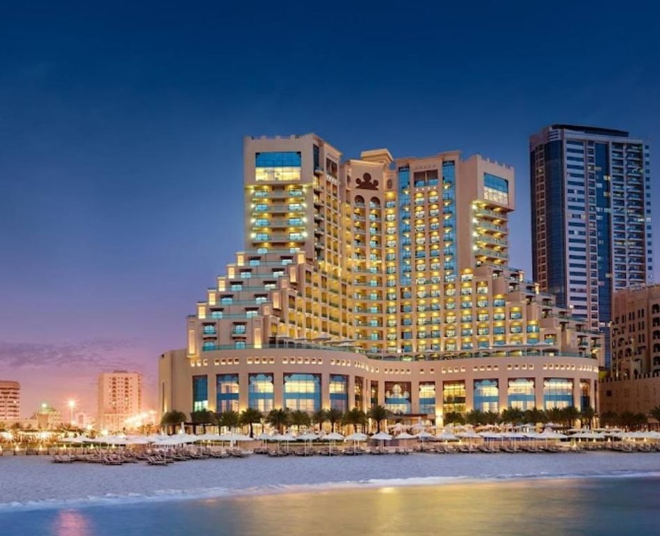 Fairmont Ajman Dubai, Cheap Dubai Holidays fr £150 Per Night - HoliYeah