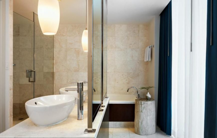 Kimpton EPIC Hotel Miami