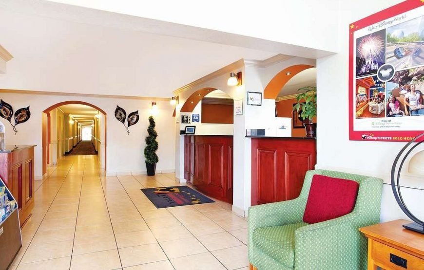 La Quinta Inn by Wyndham Orlando International Drive North
