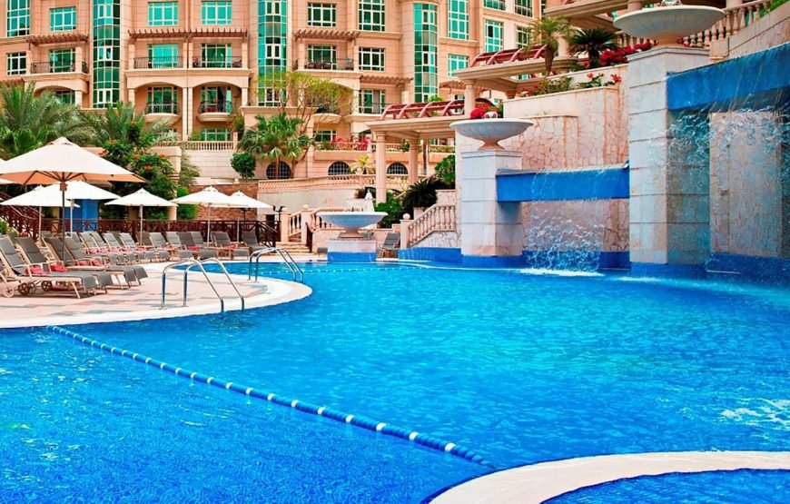 Swissôtel Al Murooj Dubai