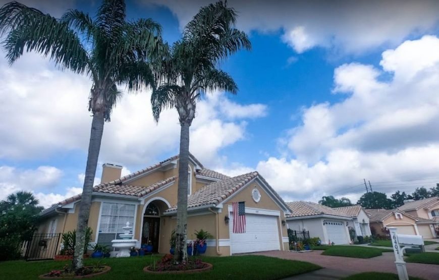 Ventura Place Country Club Home Orlando