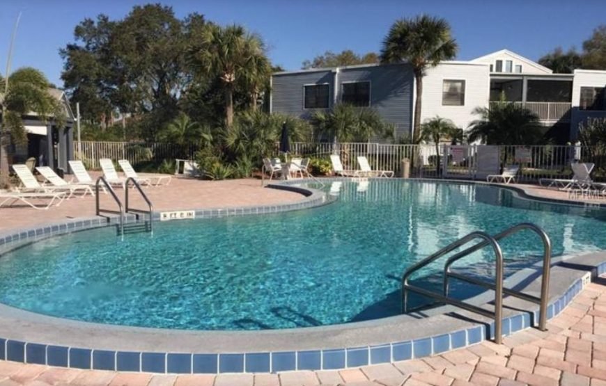 Ventura Place Country Club Home Orlando
