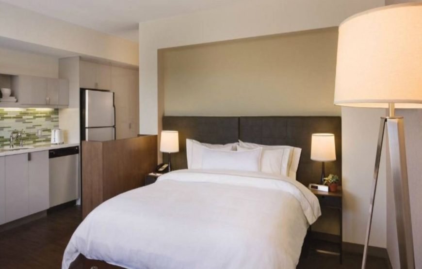 Aloft Miami Doral