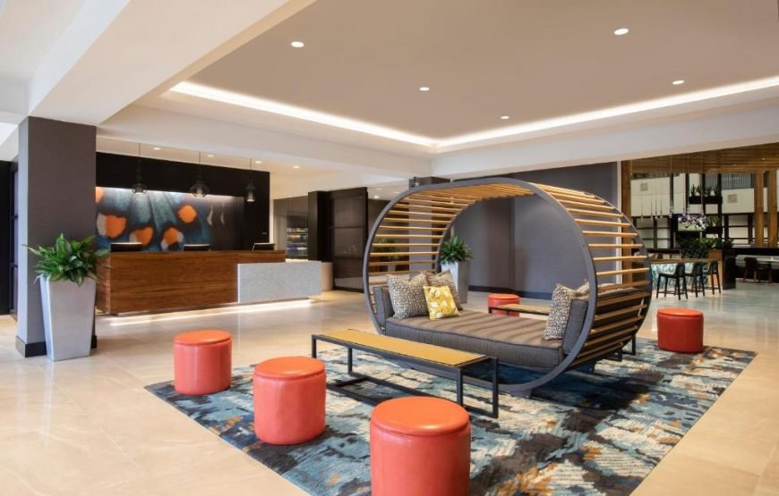 Embassy Suites Orlando – Airport