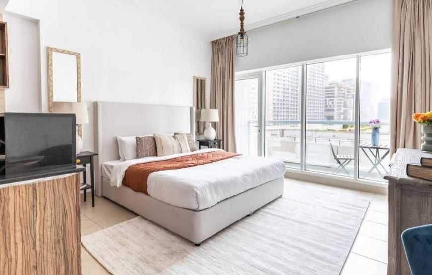 Frank Porter – Burj Al Nujoom