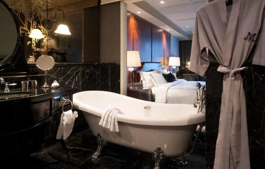 Hotel Muse Bangkok Langsuan – MGallery – SHA EXTRA PLUS