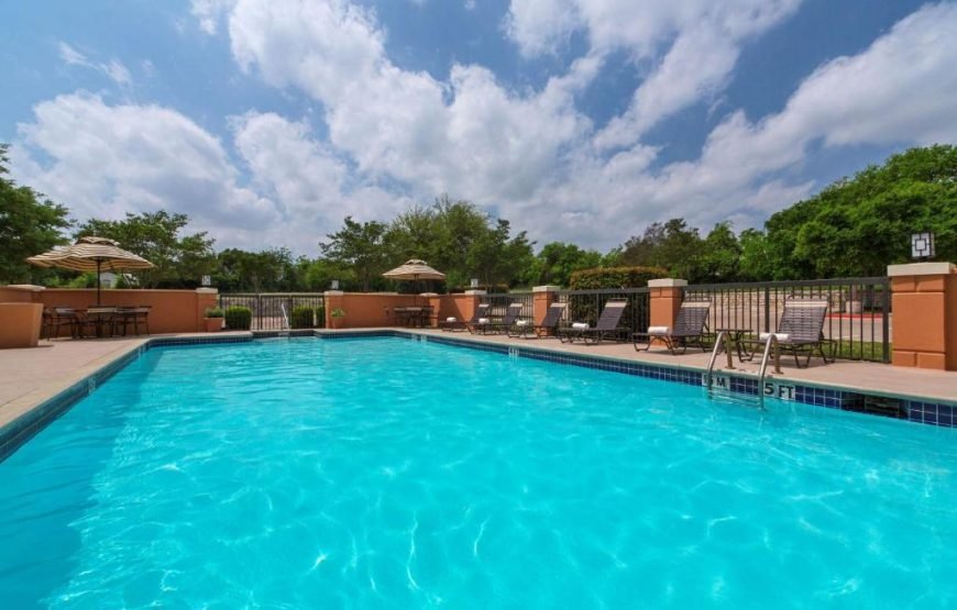 Hyatt Place Orlando Airport