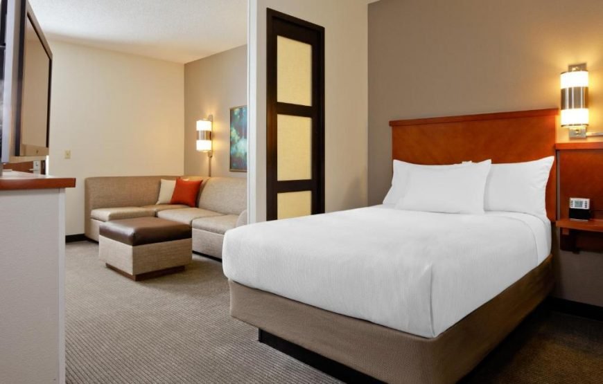 Hyatt Place Orlando Airport