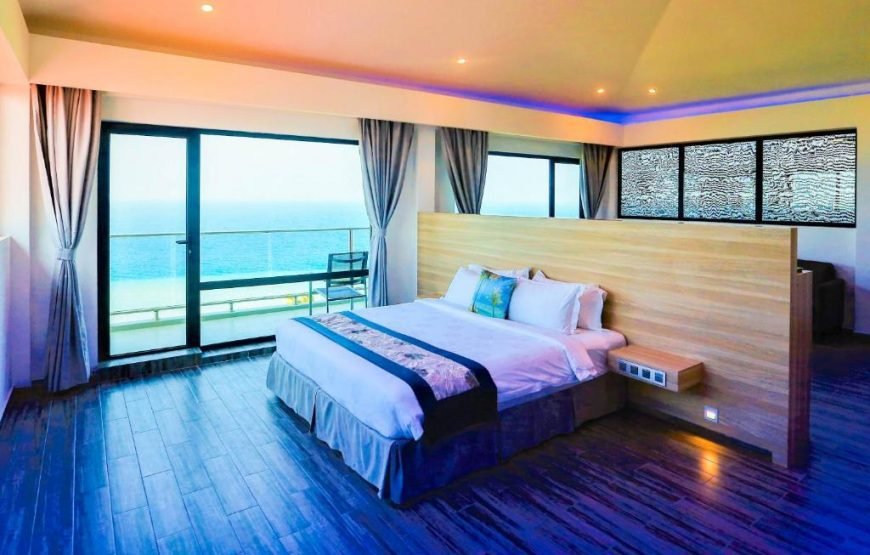 Kaani Grand Seaview Maldives