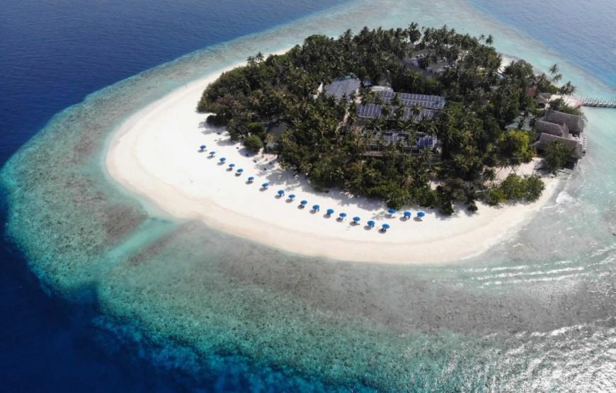 Malahini Kuda Bandos Resort Maldives