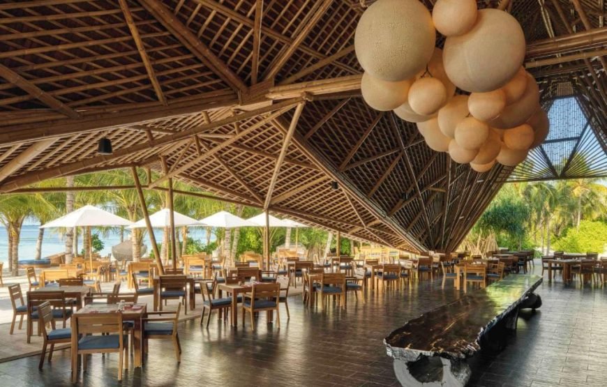 Mӧvenpick Resort Kuredhivaru Maldives