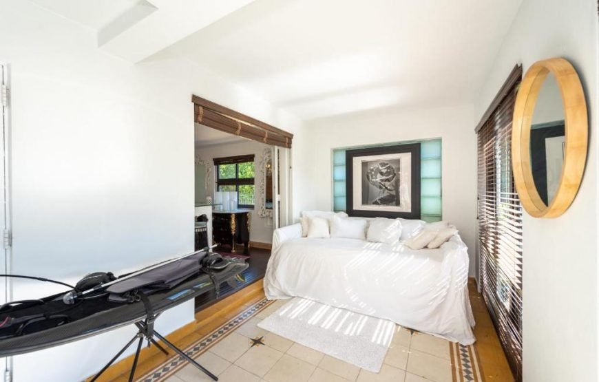Waterfront Villa Gabrielle