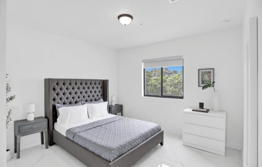 Renzzi Wynwood Apartments