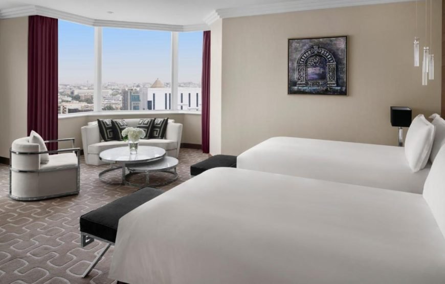 Crowne Plaza Hotel Riyadh Minhal, an IHG Hotel
