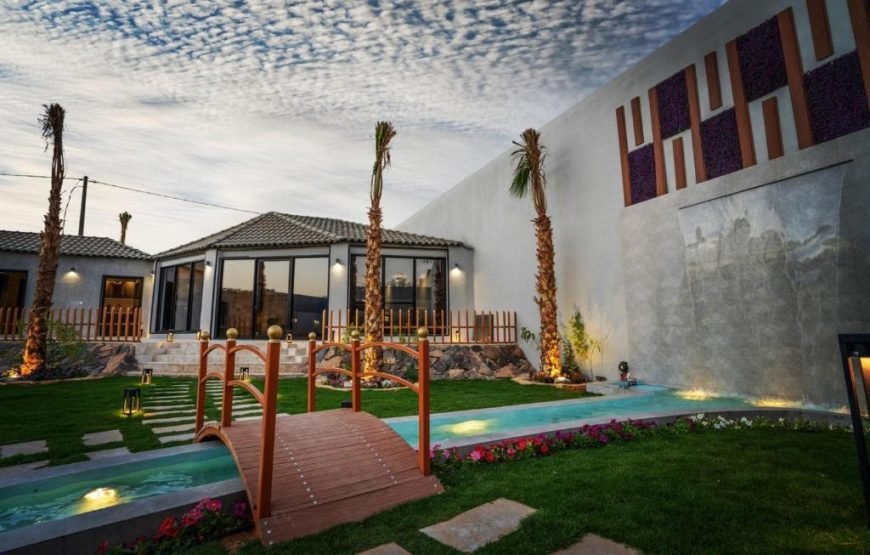 Dyan Chalet