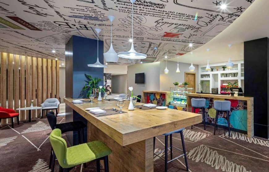 Ibis Jeddah Malik Road