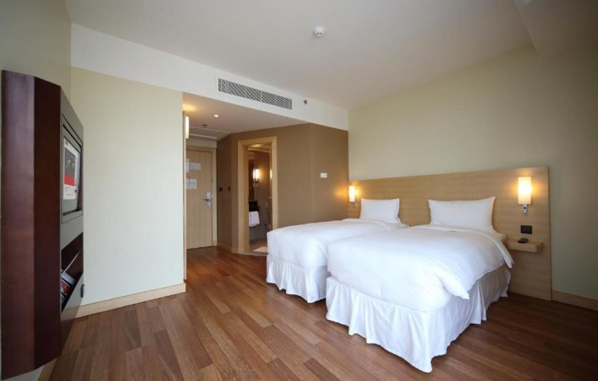 Ibis Riyadh Olaya Street