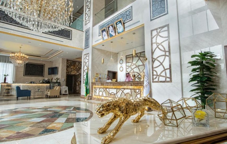 Iridium 70 Hotel