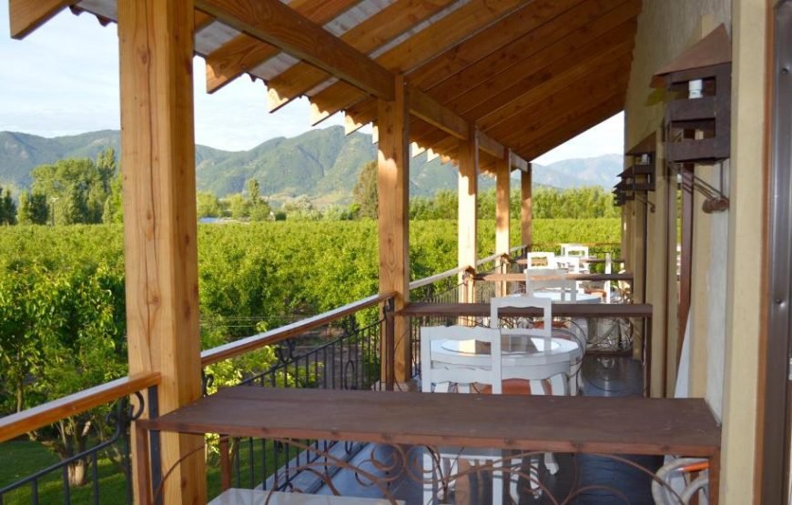 La Perla Hotel