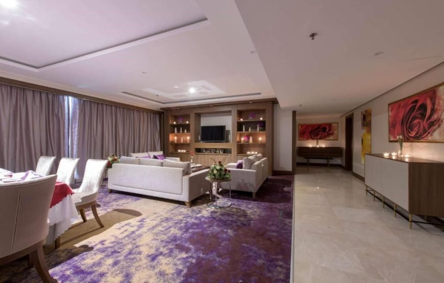 Ramada by Wyndham Continental Jeddah