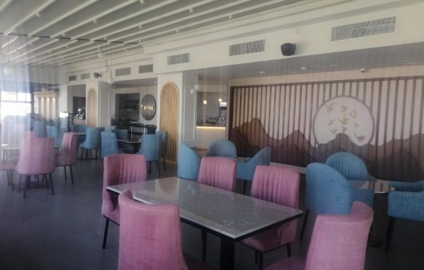 Rose White Hotel