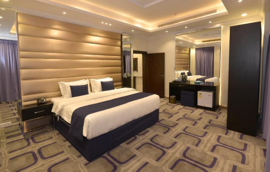 Rose White Hotel