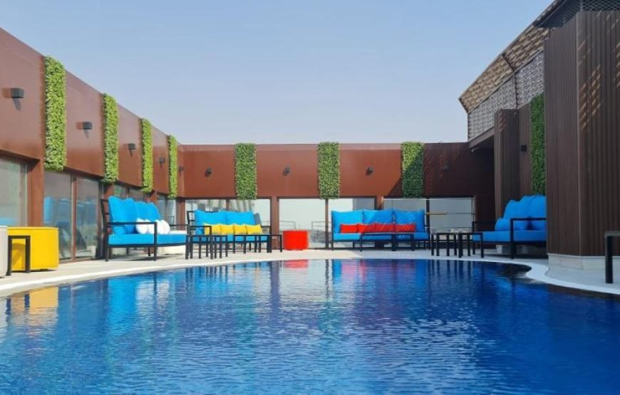 Signature Hotel